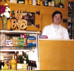 Als junger Wirt im Gasthaus Karall Als junger Wirt im Gasthaus Karall